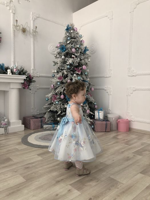 Продам платье на девочку