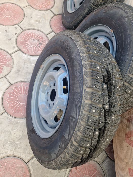 Резина зимняя с дисками