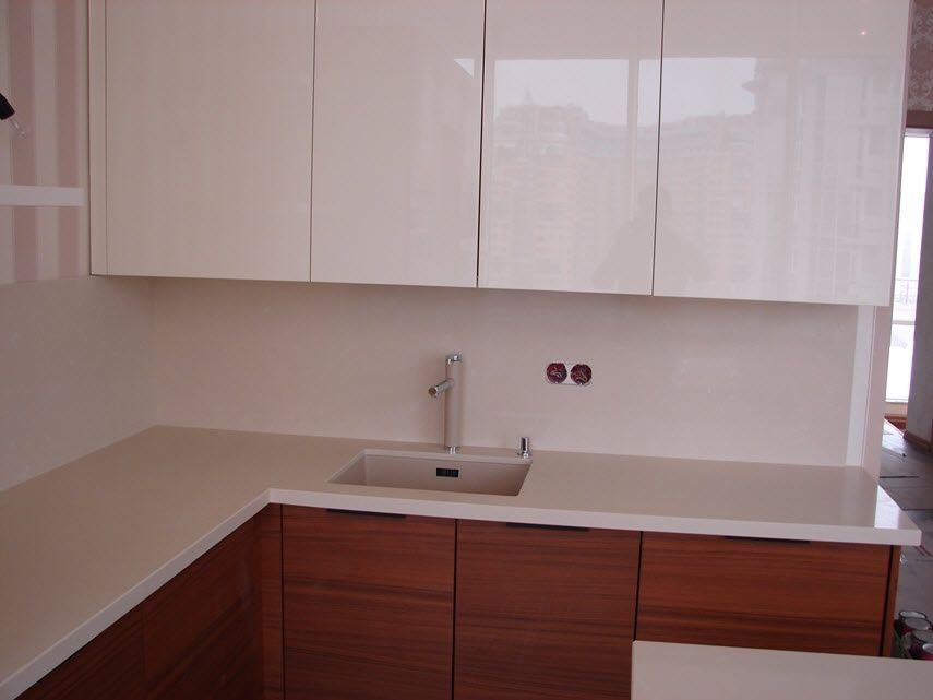 Столешницы из искусственного и натурального камня