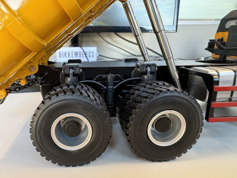 Модель Самосвала 1 к 35