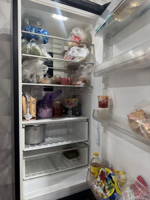 Продам холодильник