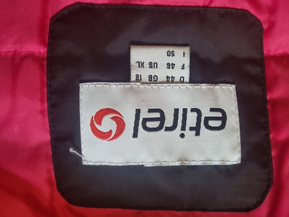 Pantaloni de schi si geaca de schi