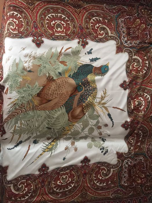 Голям копринен шал с десен фазани