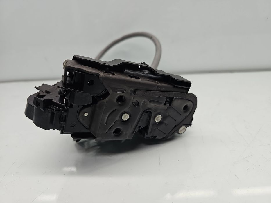 Broasca usa stanga spate Volkswagen Touran (5T1) R-line [Fabr 2015-pre