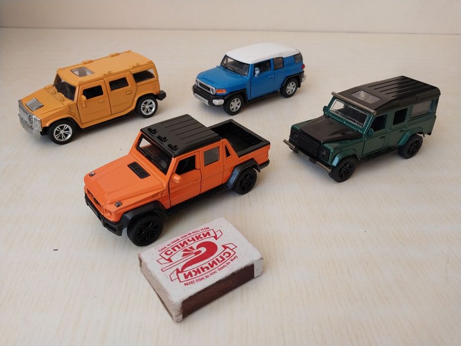 Машинки масштабные металлические