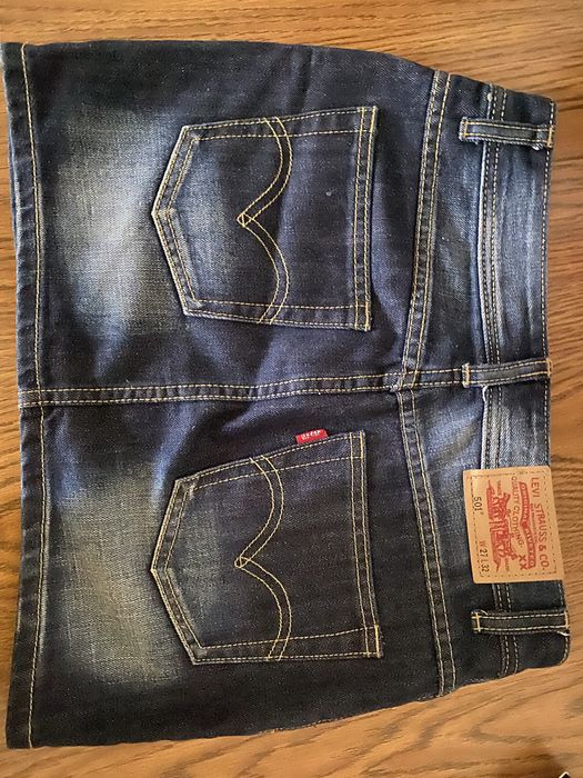 Fusta de blugi Levi's