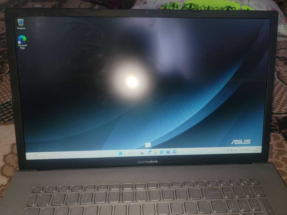 ASUS VivoBook 17.3 laptop