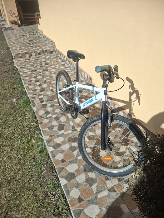 Bicicletă copii 5-9 ani