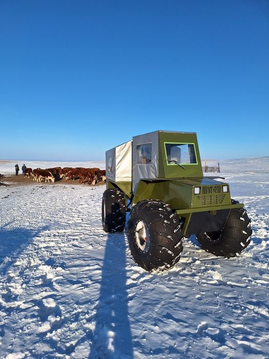 Снегоболотоход. Снегоход. Вездеход. Шины низкого давления