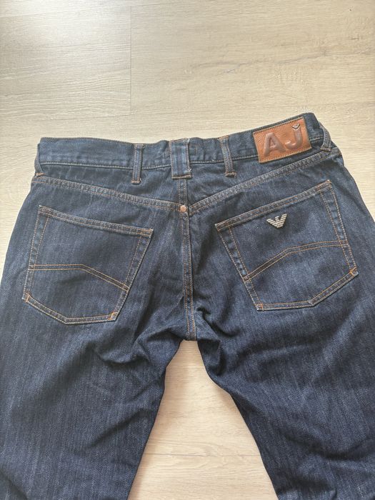 Armani Jeans- нови