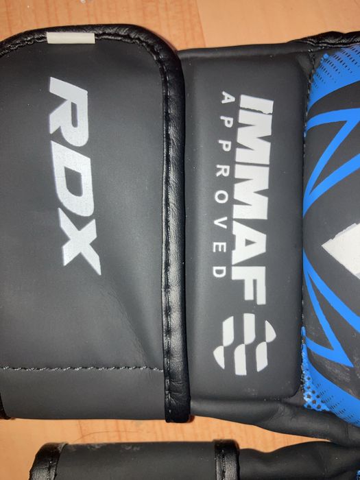 Мма перчатки харошые