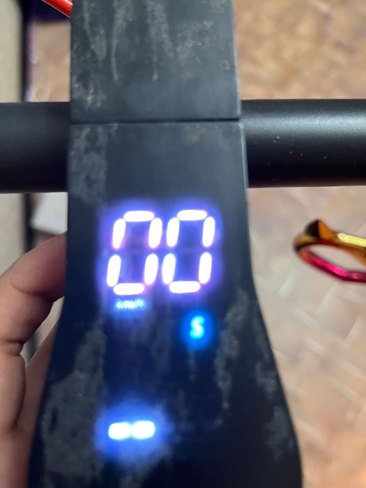Электросамокат Xiomi Mija m365 pro