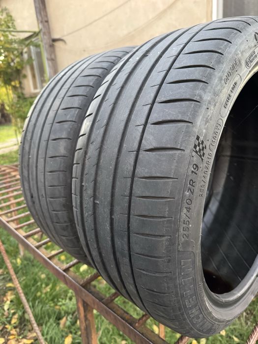 255/40/19 MICHELIN PILOT 4