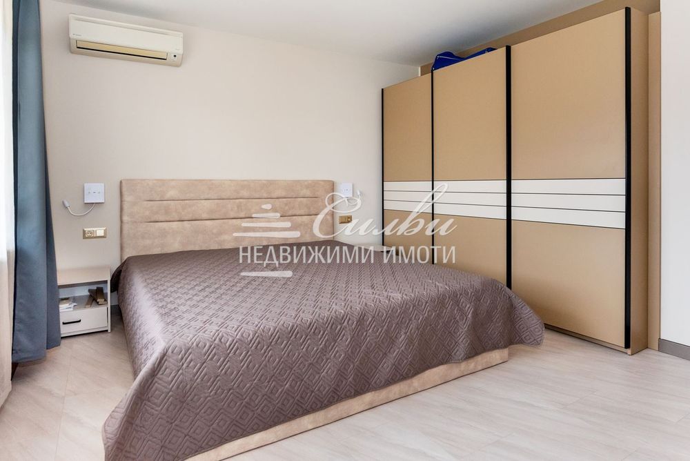 Продава се Етаж от къща в Велики Преслав - 121 кв.м за 1054 €/кв.м - Снимка #9