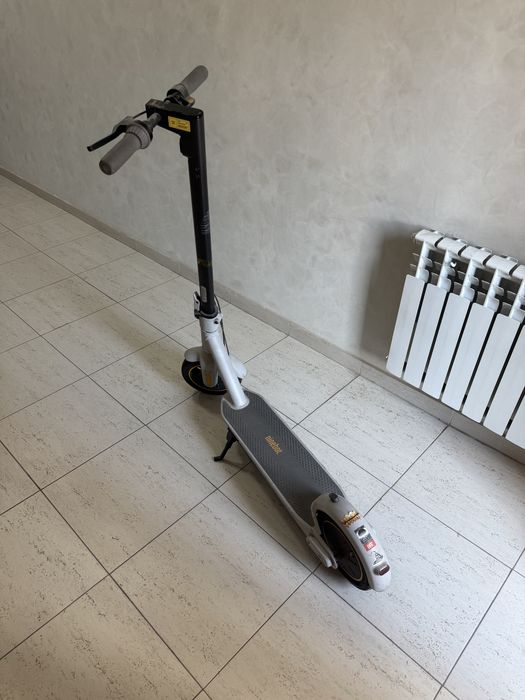 Электросамокат Ninebot KickScooter Max G30LP