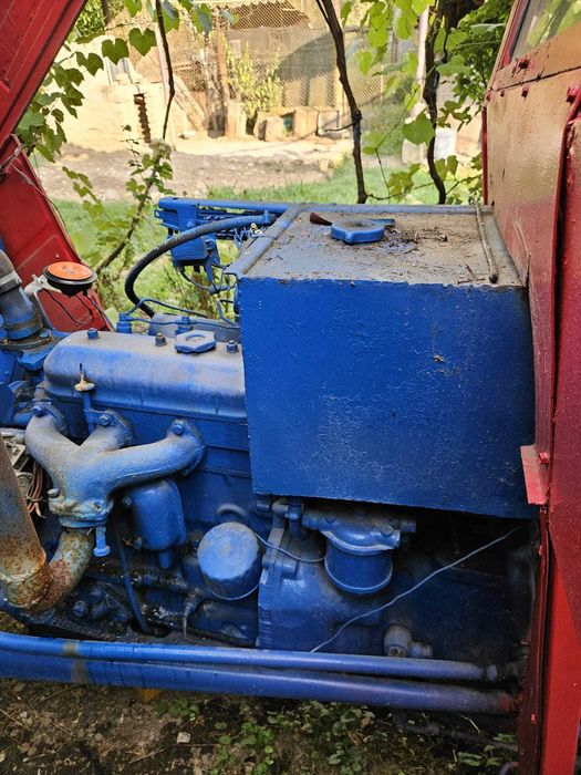 Vând Tractor Fiat U445 + Prășitoare IMS Sârbească – 6.500 € Negociabil