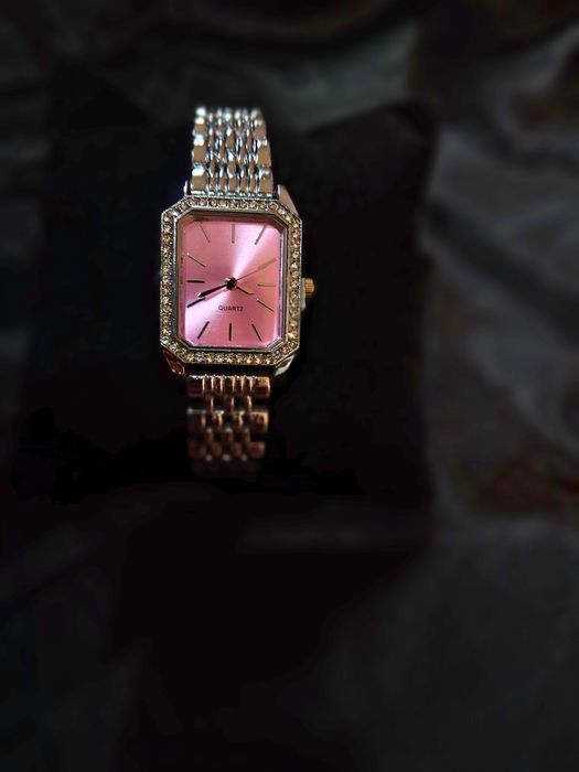 Ceasuri elegante de Dama Quartz
