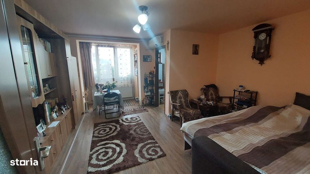 Motorului garsoniera confort unu etaj 3