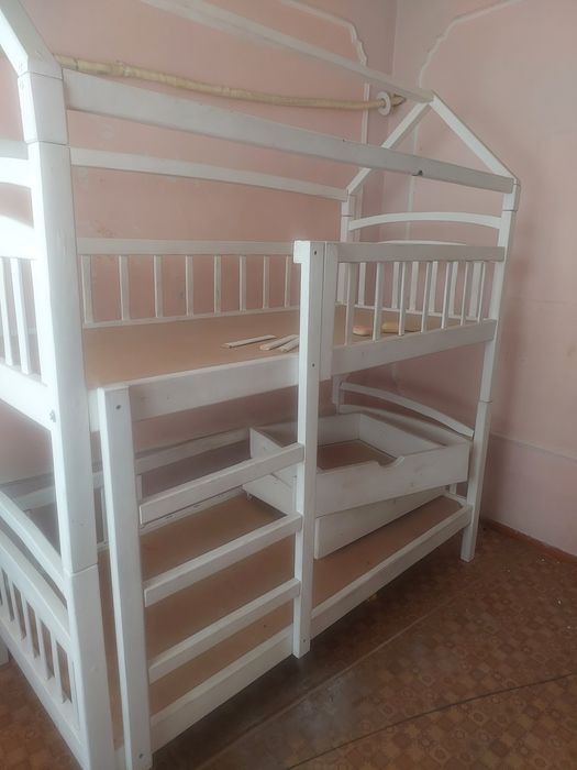 Kravat  2 etajli