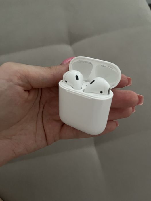 Apple AirPods 2 оригинал б/у