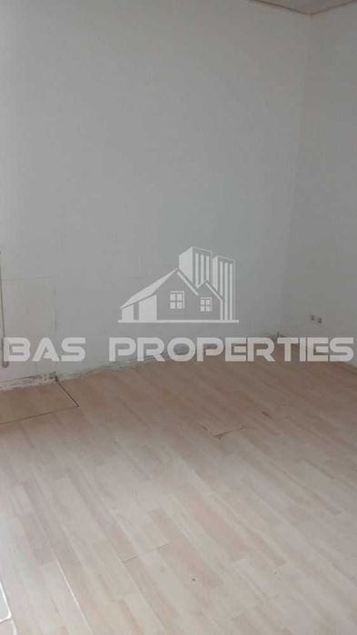 Продава се Къща в София, Център - 280 кв.м за 1500 €/кв.м - Снимка #19