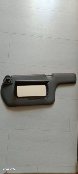 Солнцезащитные козырьки