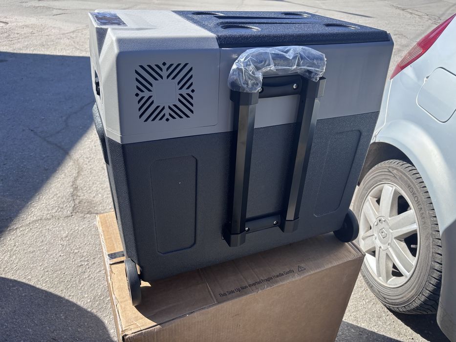 Къмпинг хладилник фризер VEVOR 40L/50L 12v-24v-220v Компресор