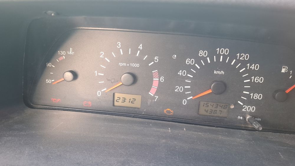 Автомашина ваз 211440