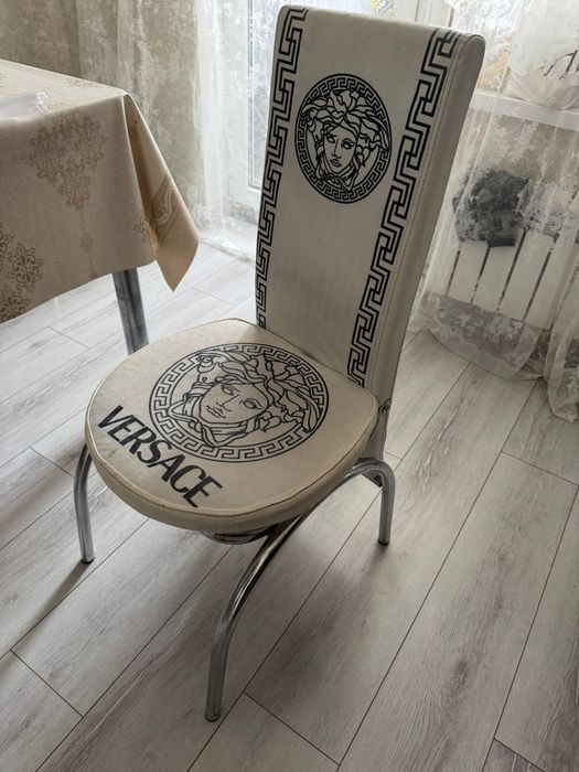 Продам стулья для кухни