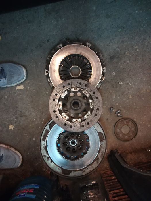 Volanta+ambreaj bmw motor n47d20