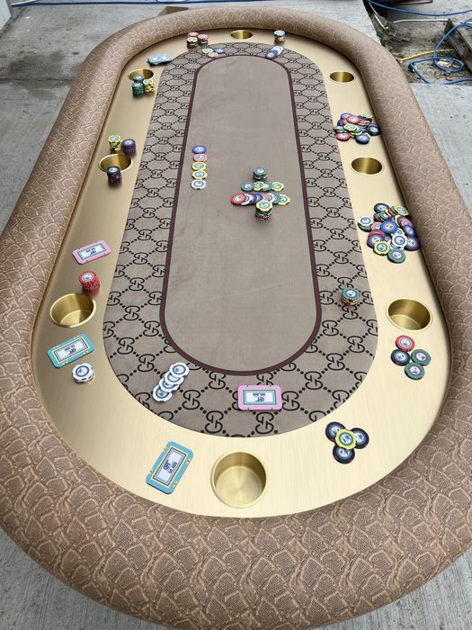Masa Poker Piele Pyton de la CustomTables.eu Bucuresti 1760 euro