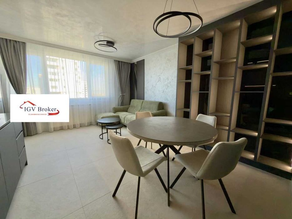 Дава се под наем Тристаен апартамент в София, Люлин 10 - 91 кв.м за 918 € - Снимка #2