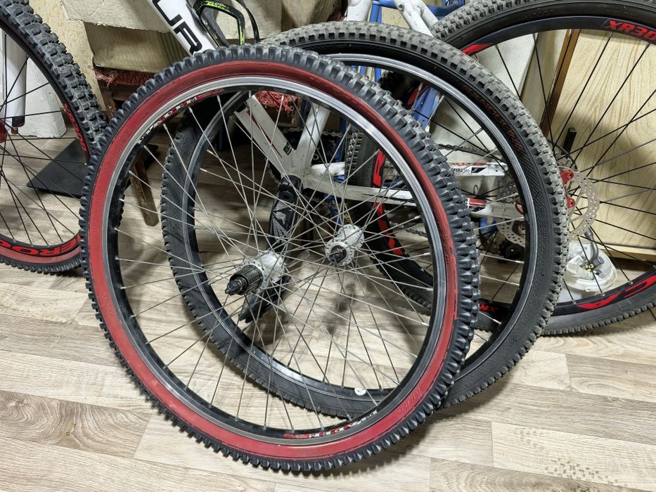 Продам колеса 26, под ободной тормоз