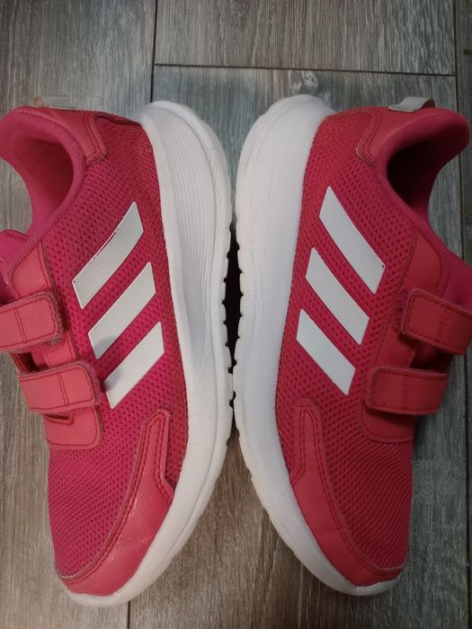 ADIDAS детски маратонки 34н