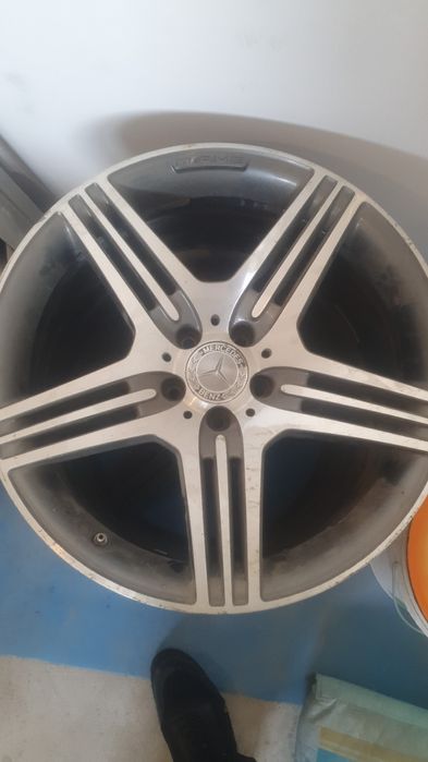 Титанка сатылады мерске