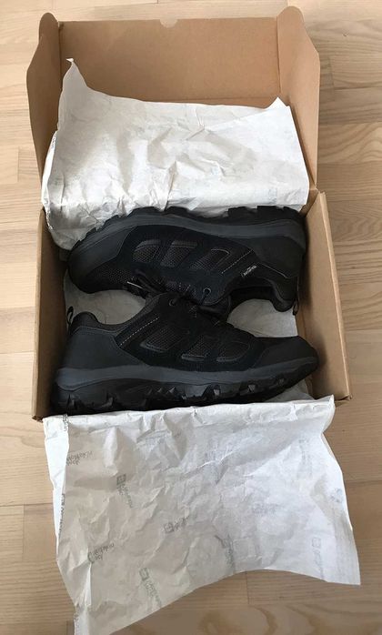 Нови мъжки черни туристически обувки Jack Wolfskin - № 41 (25.9 см)