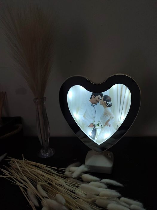 Огледало със снимка