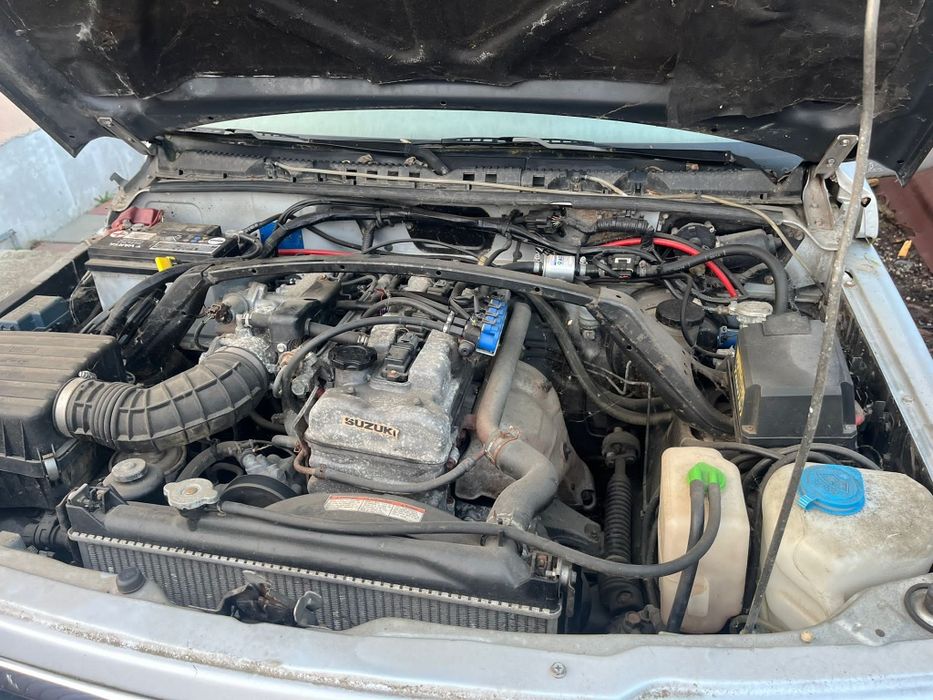 Dezmembram  suzuki vitara suzuki grand vitara