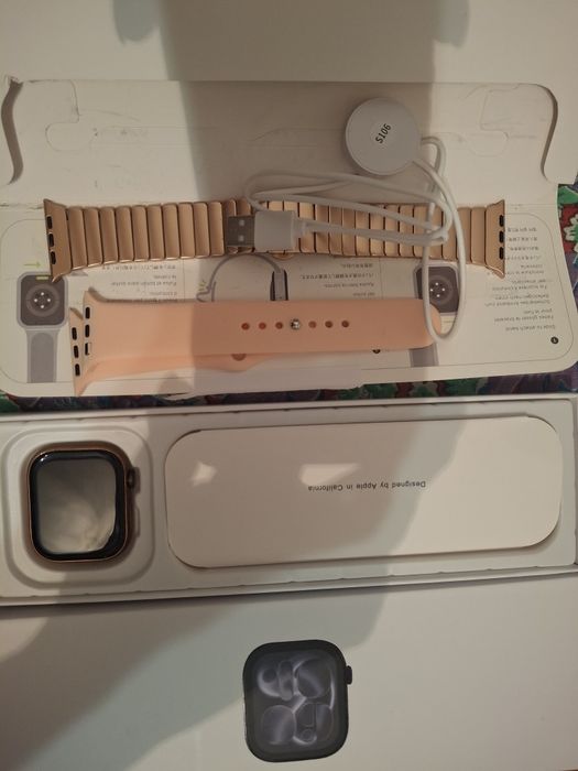 Часы s11,продам новые