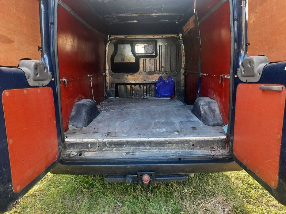 Ford transit 2.4 2001