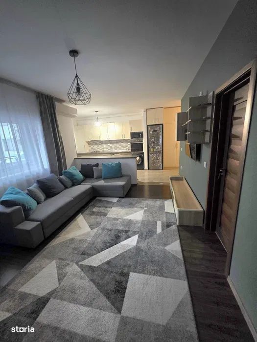 Apartament cu 3 camere, 76 mp, parcare, zona Stadionului