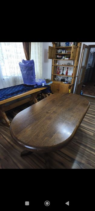 Masă ovală din stejar