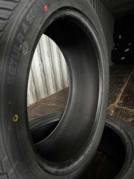 Нови всесезонни ROTALLA SETULA 4 SEASON RA03 255/40R20 101Y XL НОВ DOT