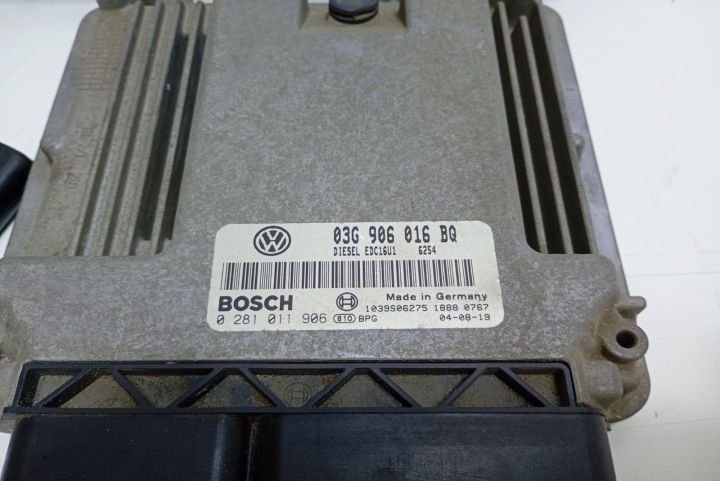 Kit pornire  2.0 tdi BKD 03G906016BQ Volkswagen VW Touran  seria