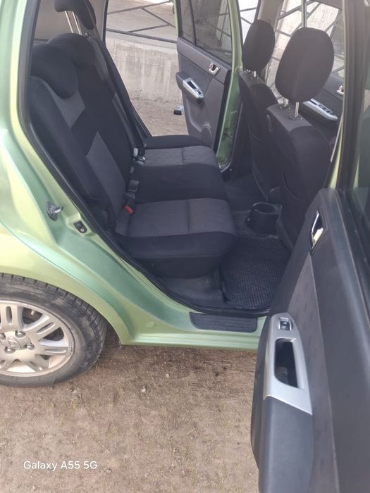 Продом машину б/у