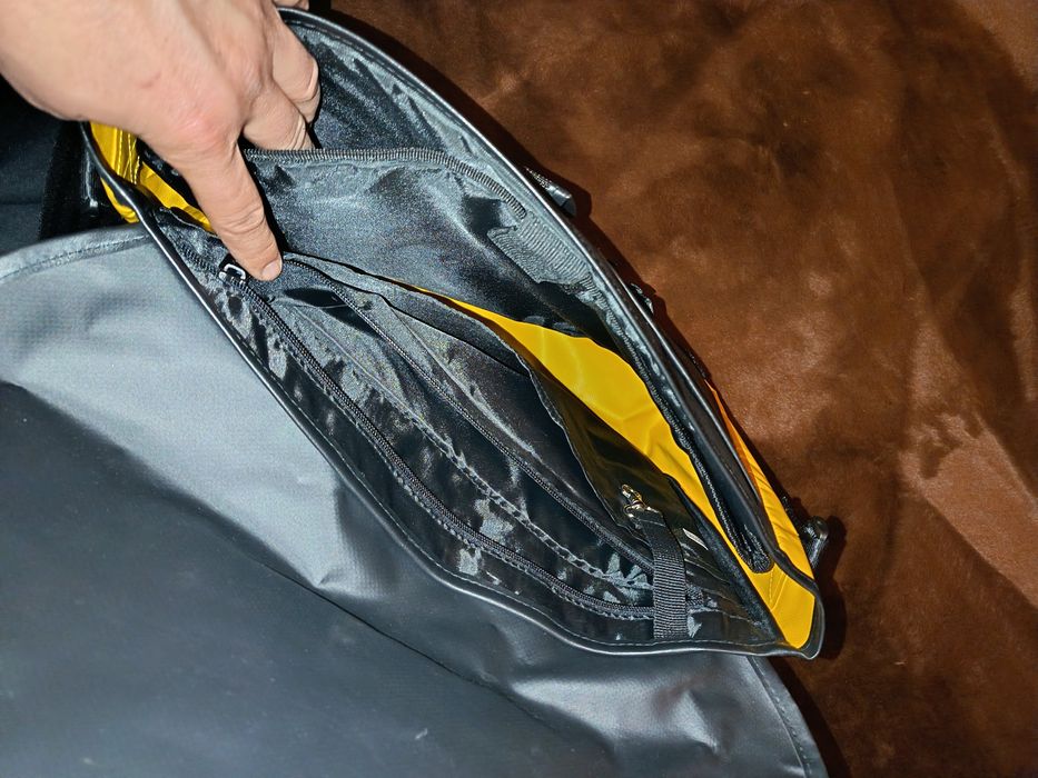 Geanta laptop 18 inchi