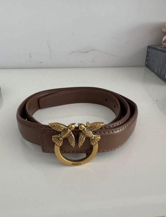Колани PINKO, висок клас кожата е като естествена