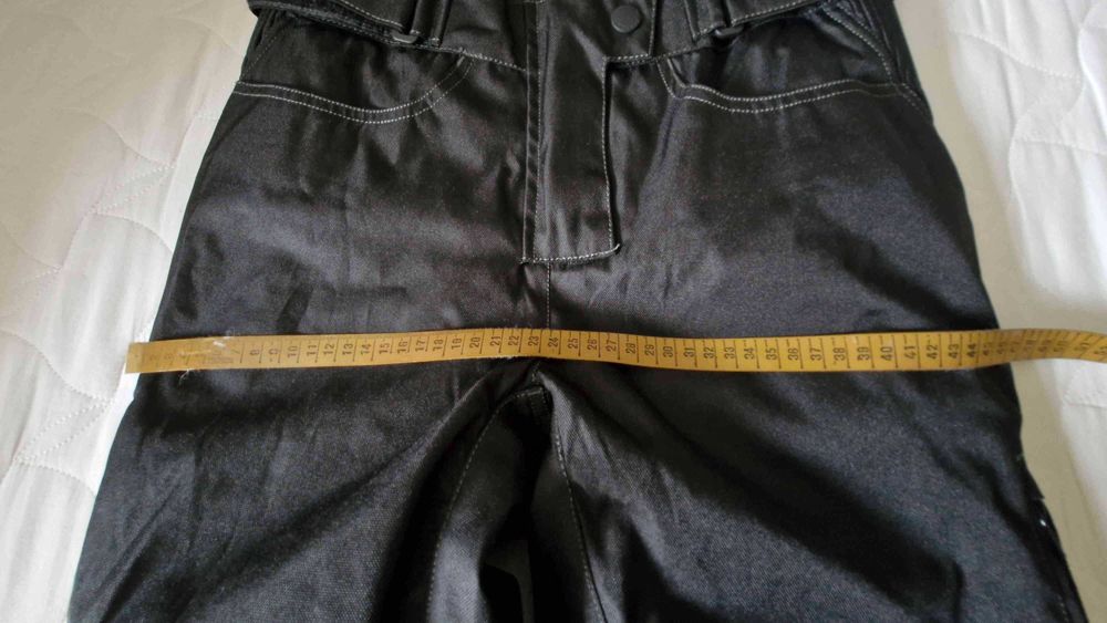 Продавам дамски, текстилен, Мото-панталон N36