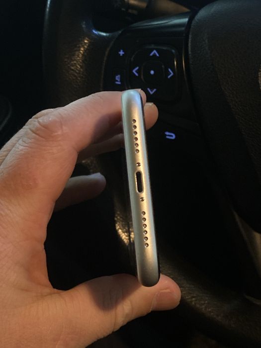 Продается Iphone 11 128Gb Без ремонта