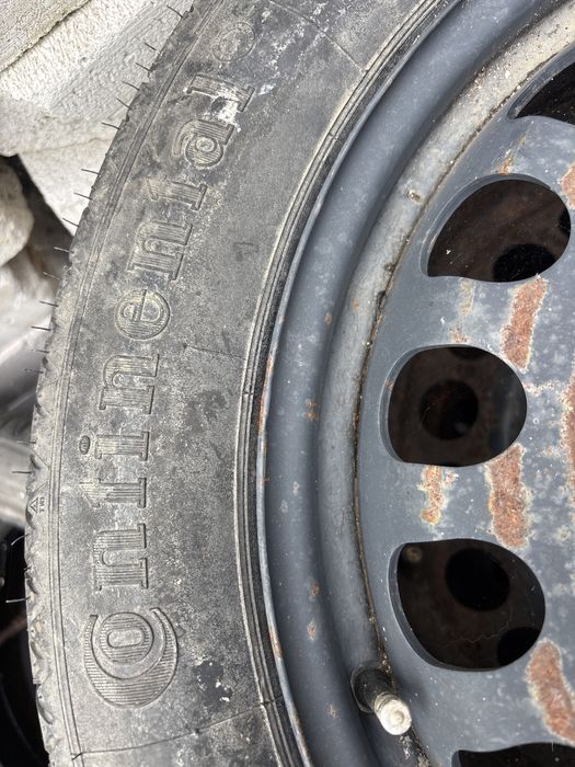 Vand roata de rezerva Mercedes e220 w211 originala